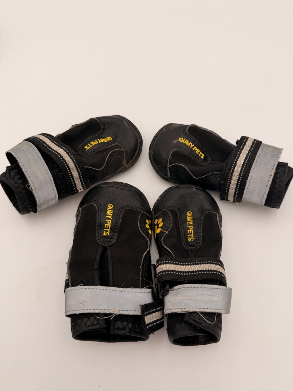 Black Reflective Dog Boots (Set of 4) Size 6